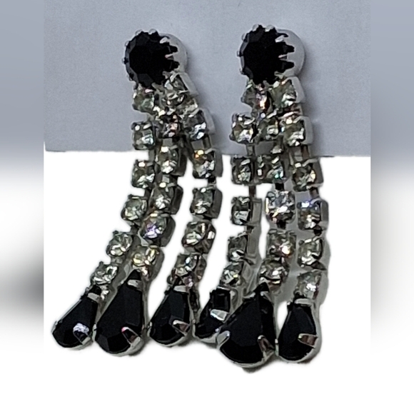Vintage Black & Clear Rhinestone Dangle Chandelier Clip-On Earrings - Picture 2 of 3
